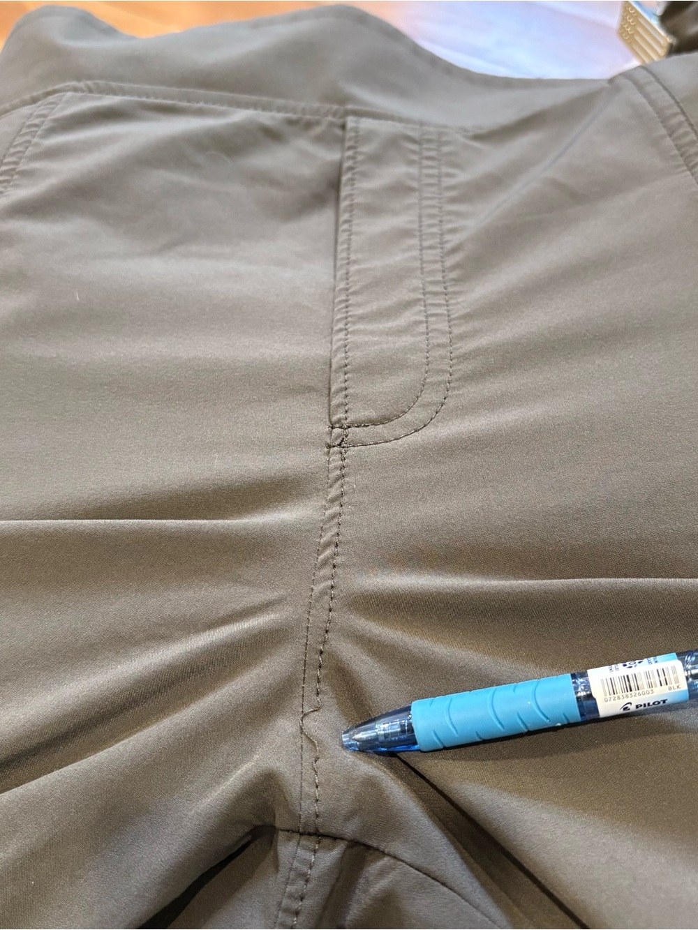 Athleta Chelsea Utility Jogger 14 Tall in army green - Picture 7 of 7